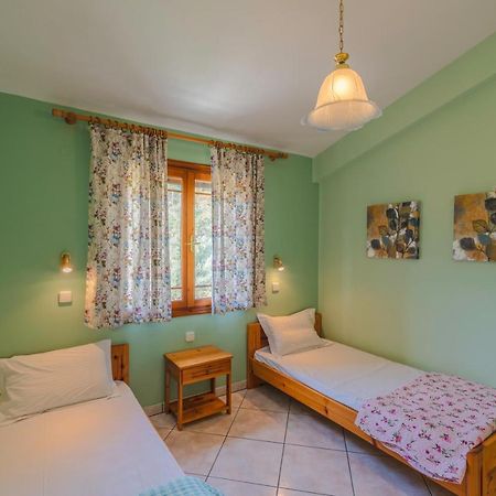 Villa Melina 2 Koinira Ngoại thất bức ảnh
