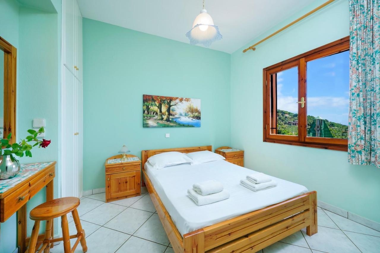 Villa Melina 2 Koinira Ngoại thất bức ảnh