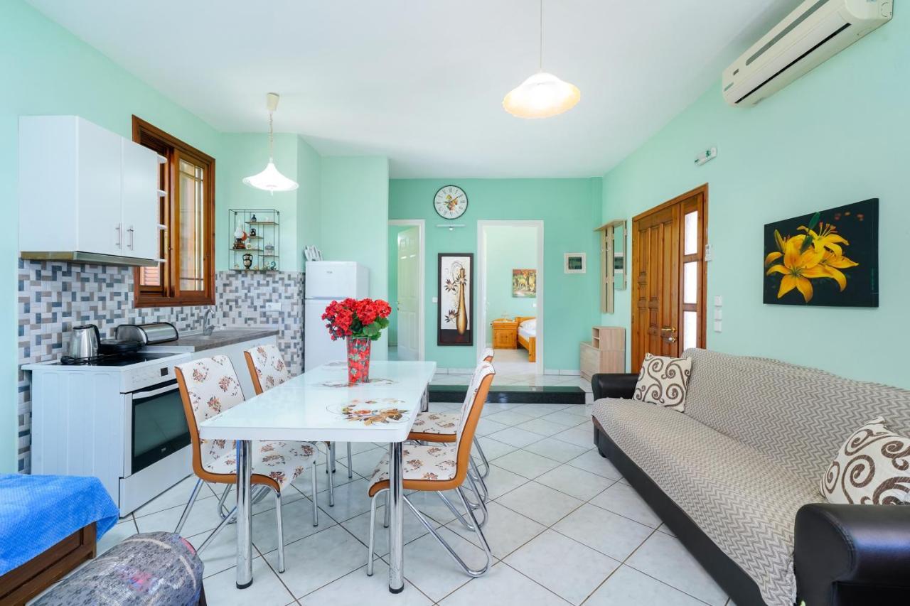 Villa Melina 2 Koinira Ngoại thất bức ảnh