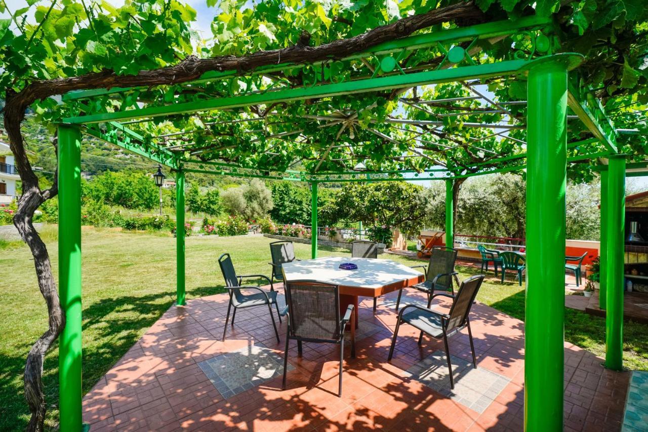 Villa Melina 2 Koinira Ngoại thất bức ảnh