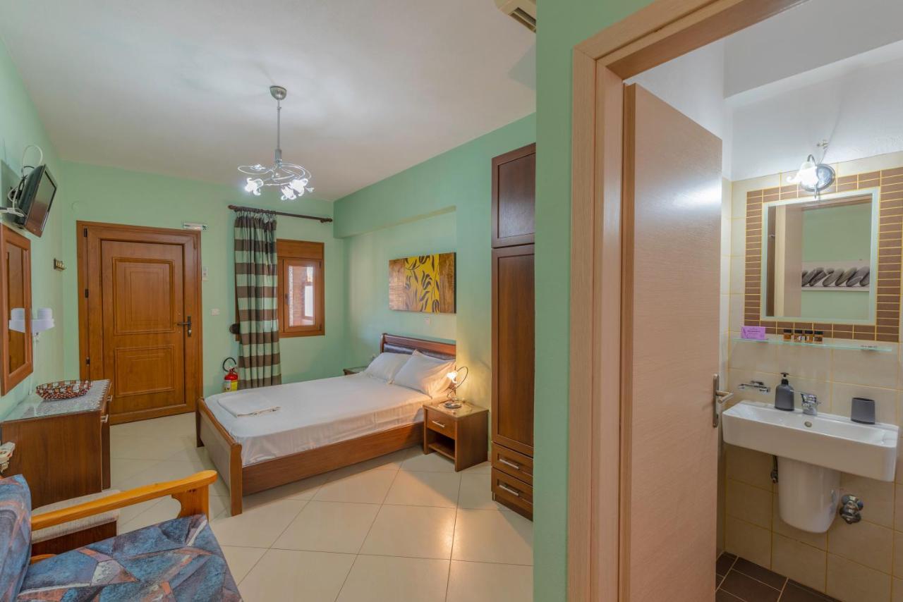 Villa Melina 2 Koinira Ngoại thất bức ảnh